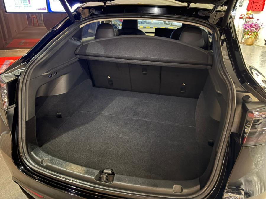 Model Y RWD - Image 5